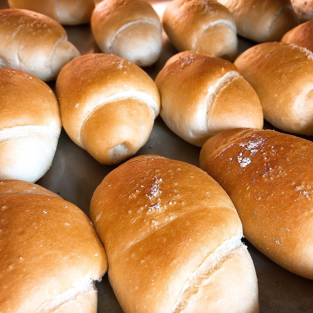 【単品】全粒粉の塩パン1個